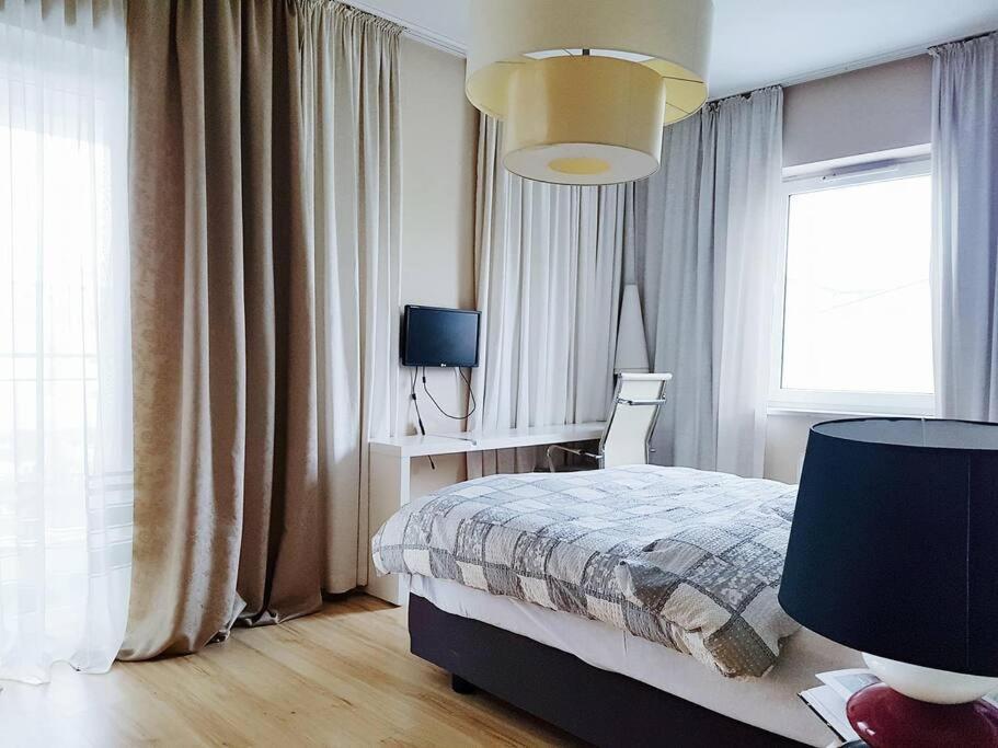 Warsaw King Size Apartment Экстерьер фото